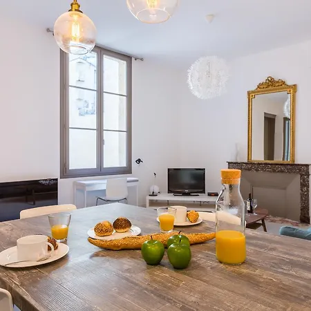 Guestready - Beautiful Flat, Central Bordeaux דירה בורדו