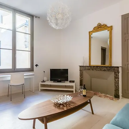Guestready - Beautiful Flat, Central Bordeaux דירה בורדו
