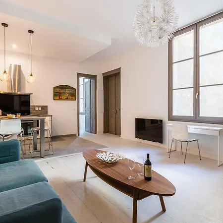 Guestready - Beautiful Flat, Central Bordeaux בורדו
